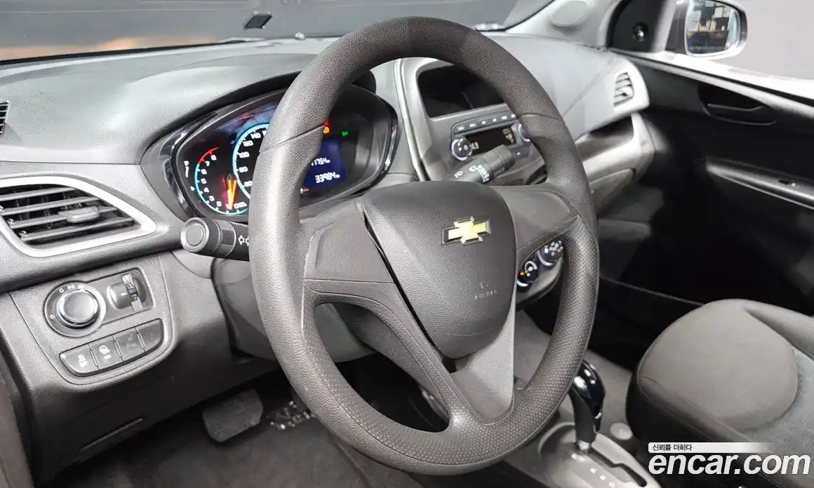 Chevrolet Spark 2022 1.0 Автомат в Москве № 422068, фото 14