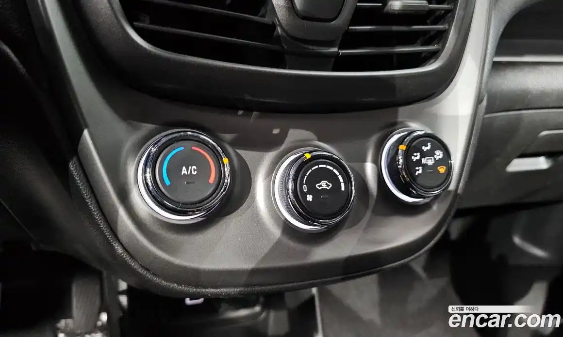 Chevrolet Spark 2022 1.0 Автомат в Москве № 422068, фото 19