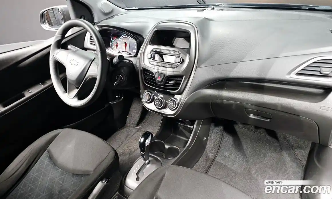 Chevrolet Spark 2022 1.0 Автомат в Москве № 422068, фото 7