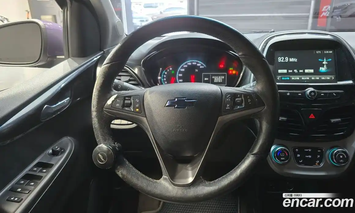 Chevrolet Spark 2016 1.0 Автомат в Москве № 422466, фото 14