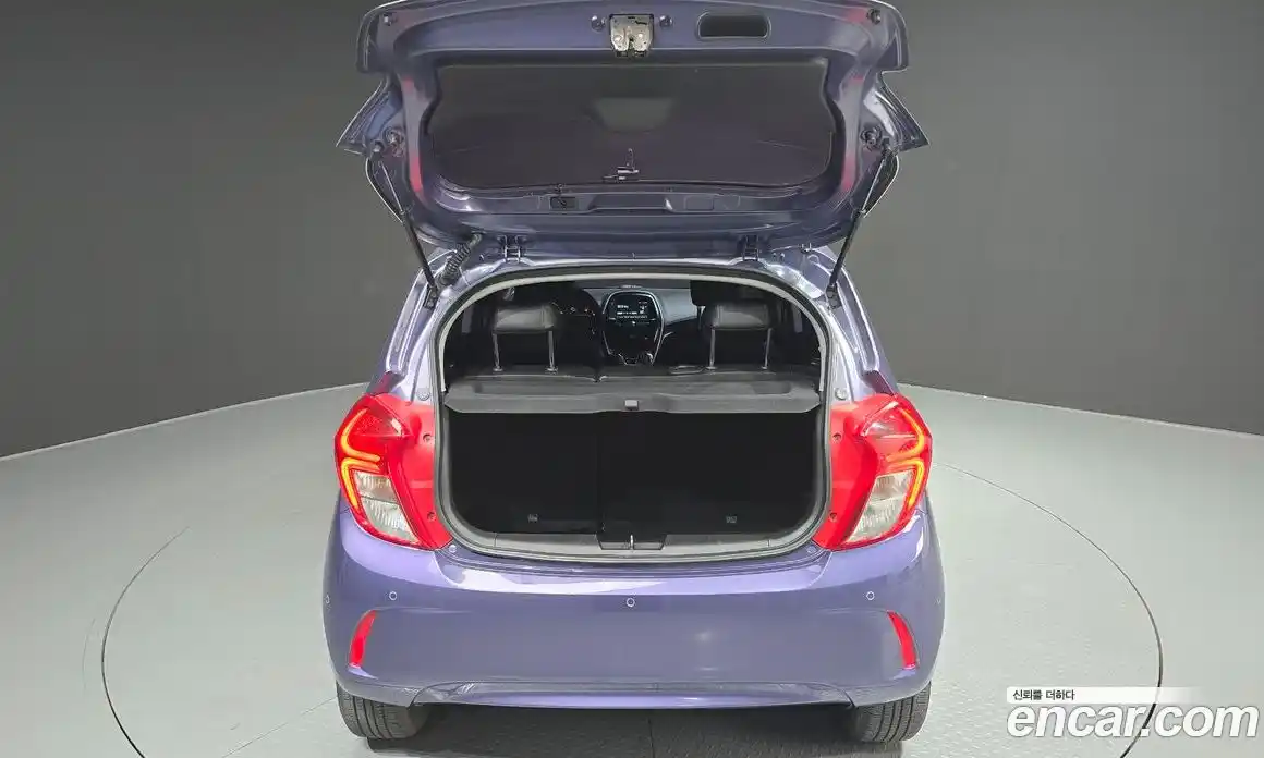 Chevrolet Spark 2016 1.0 Автомат в Москве № 422466, фото 20