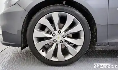 Chevrolet Malibu 2017 2.0 Автомат в Москве № 422724, миниатюра 5