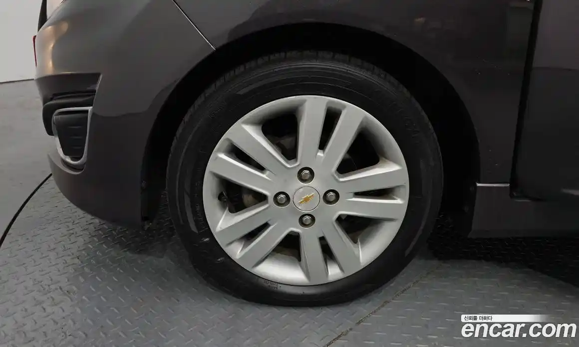 Chevrolet Spark 2015 1.0 Автомат в Москве № 422868, фото 5