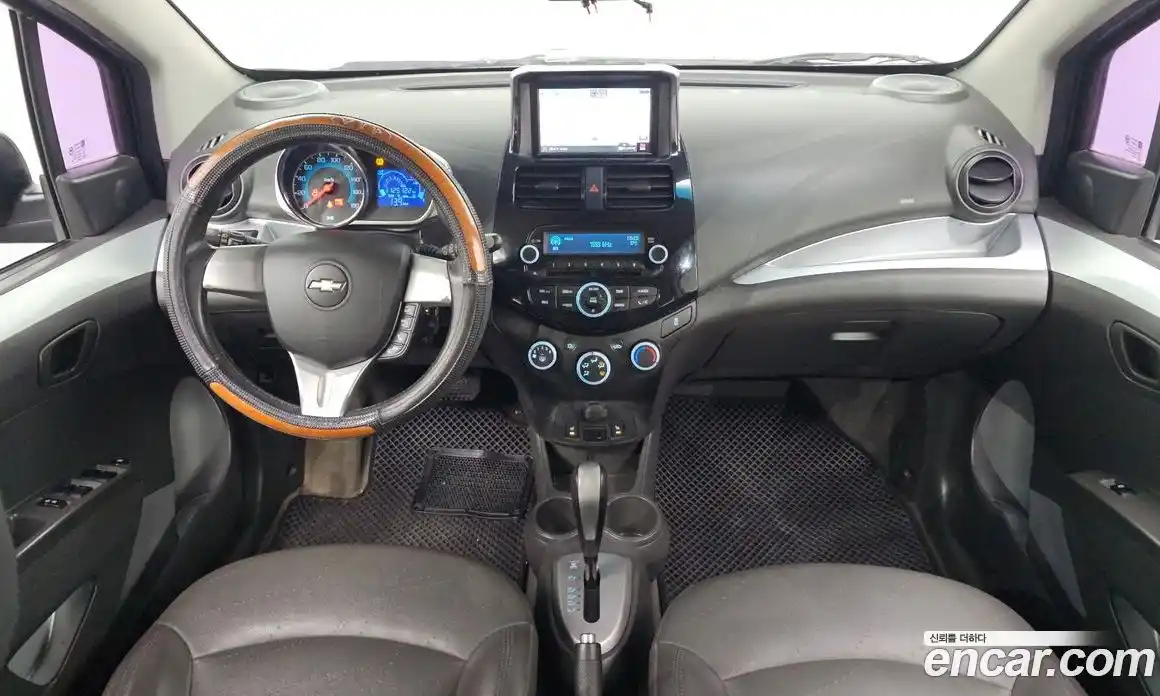 Chevrolet Spark 2015 1.0 Автомат в Москве № 422868, фото 7