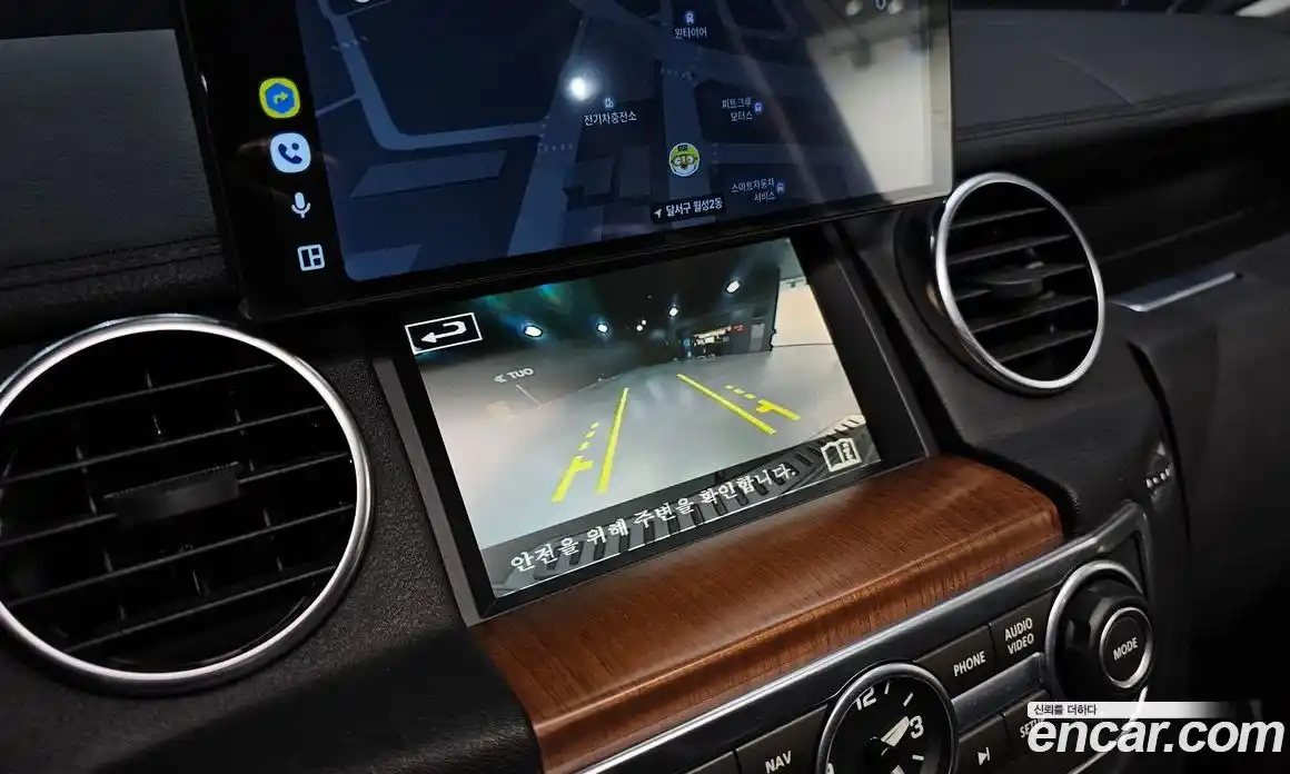 Land Rover Discovery 2016 3.0 Автомат в Москве № 431360, фото 15