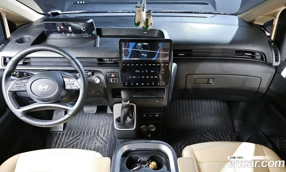 Hyundai Staria 2025 2.2 Автомат в Москве № 43235, фото 13