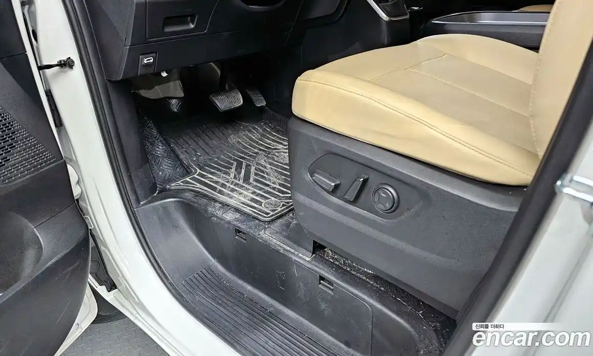 Hyundai Staria 2025 2.2 Автомат в Москве № 43235, фото 14