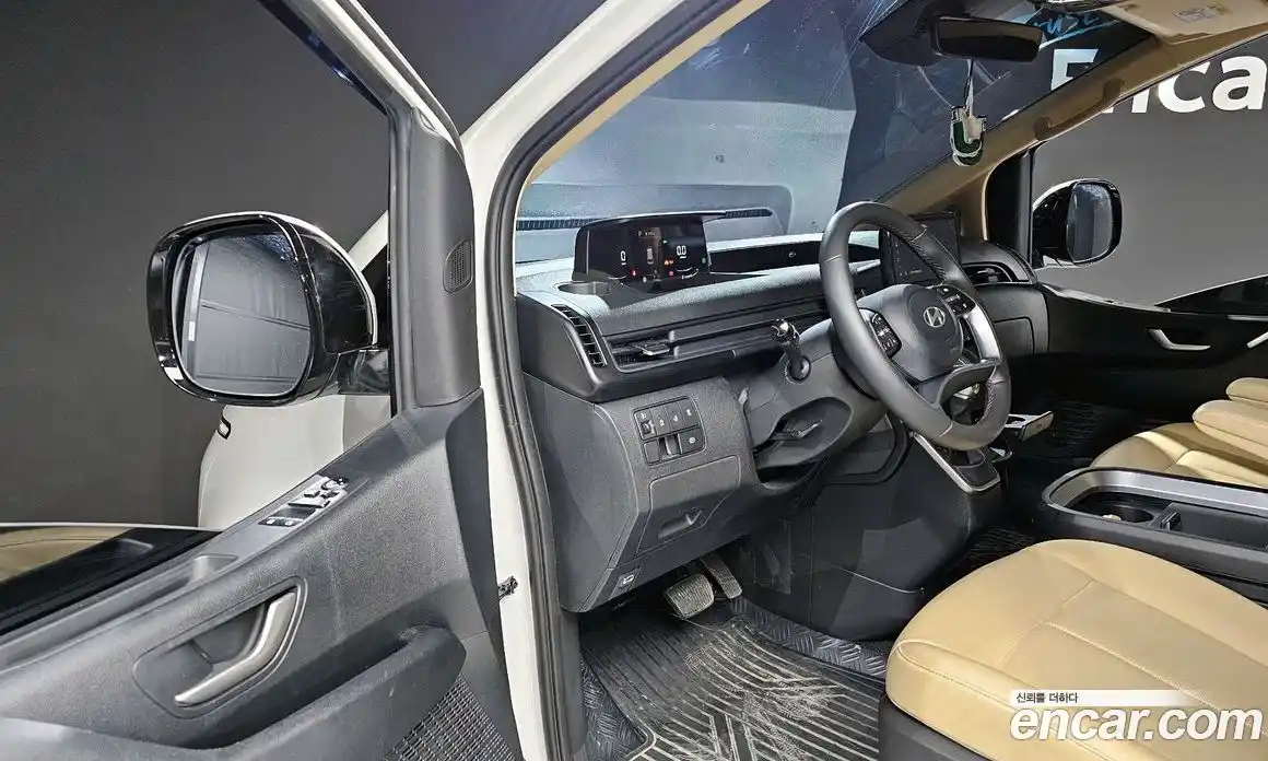 Hyundai Staria 2025 2.2 Автомат в Москве № 43235, фото 5