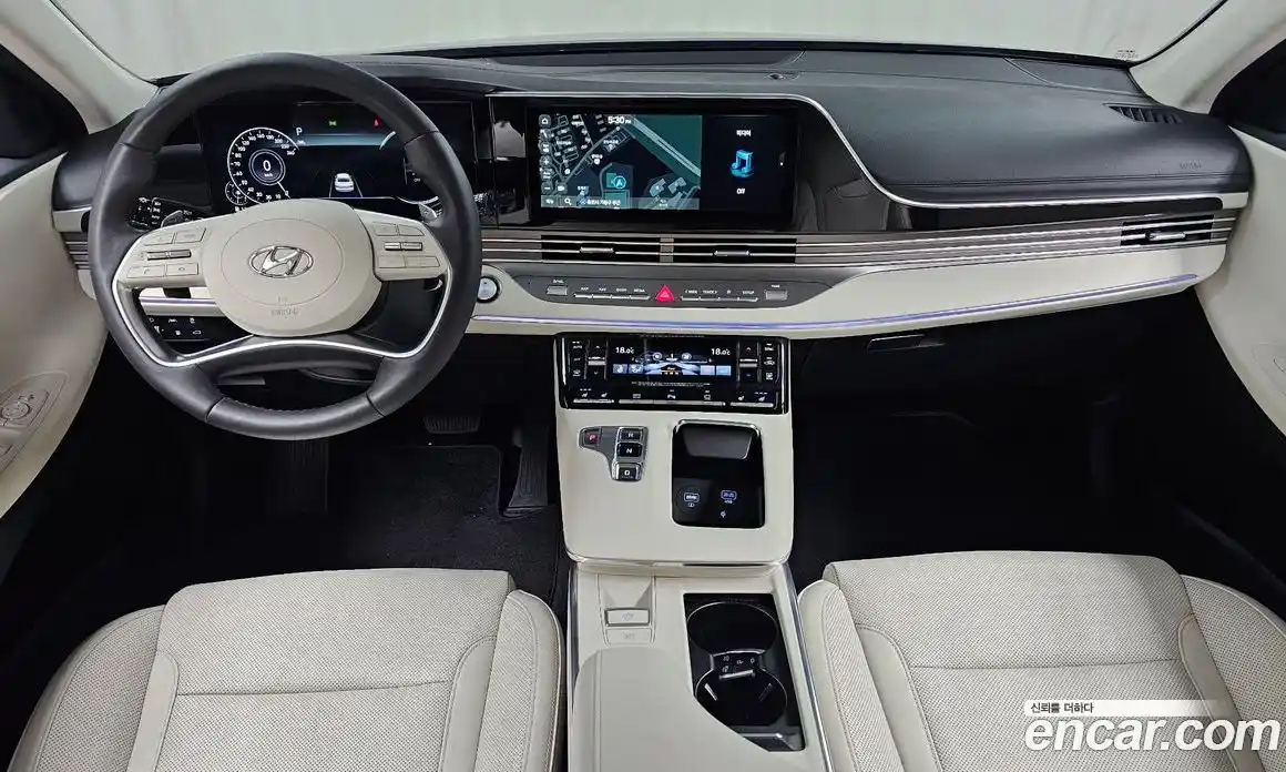 Hyundai Grandeur 2022 2.5 Автомат в Москве № 43713, фото 18