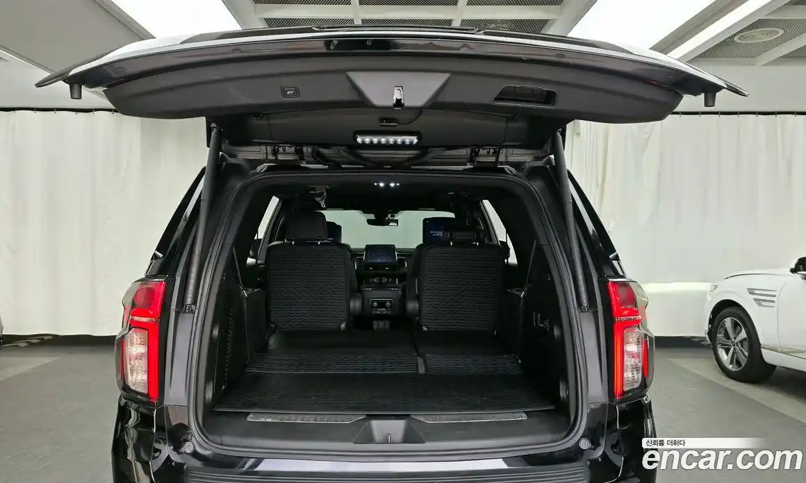 Chevrolet Tahoe 2022 6.2 Автомат в Москве № 455241, фото 20