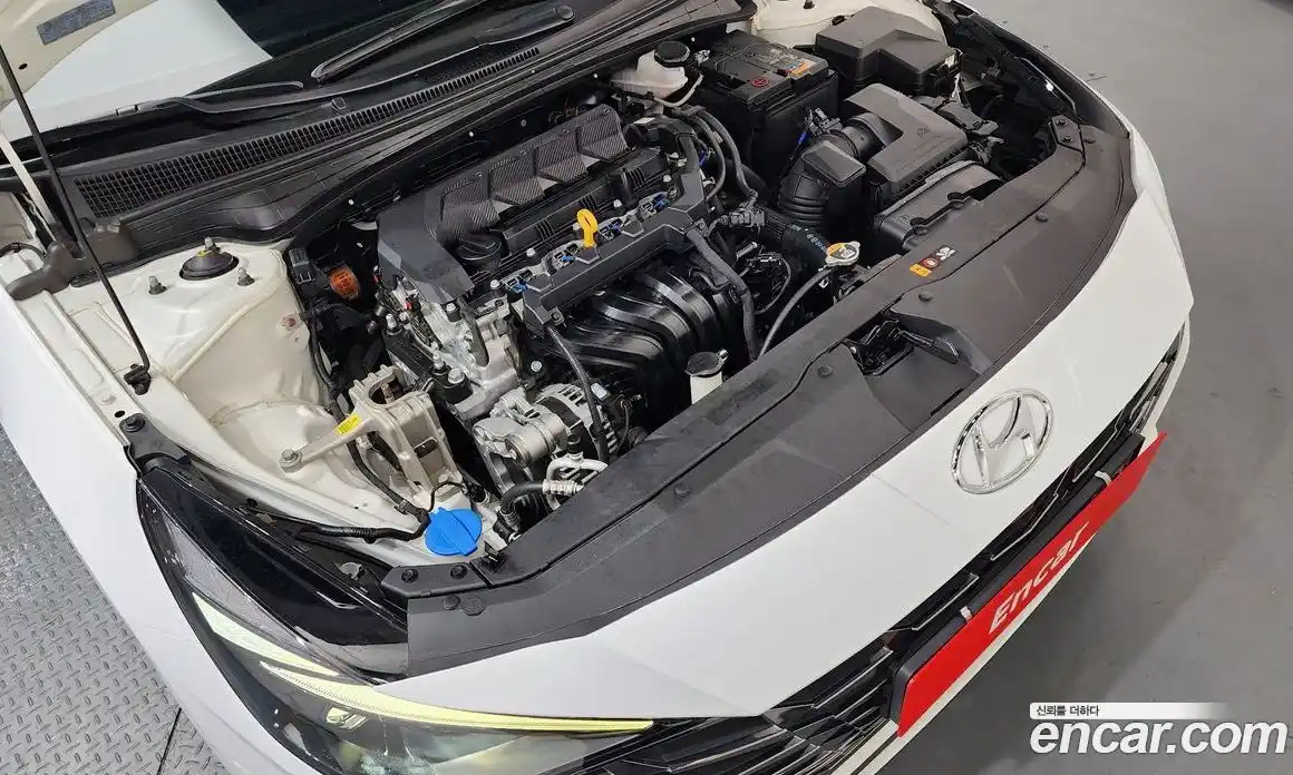 Hyundai Avante 2022 1.6 Автомат в Москве № 46904, фото 18