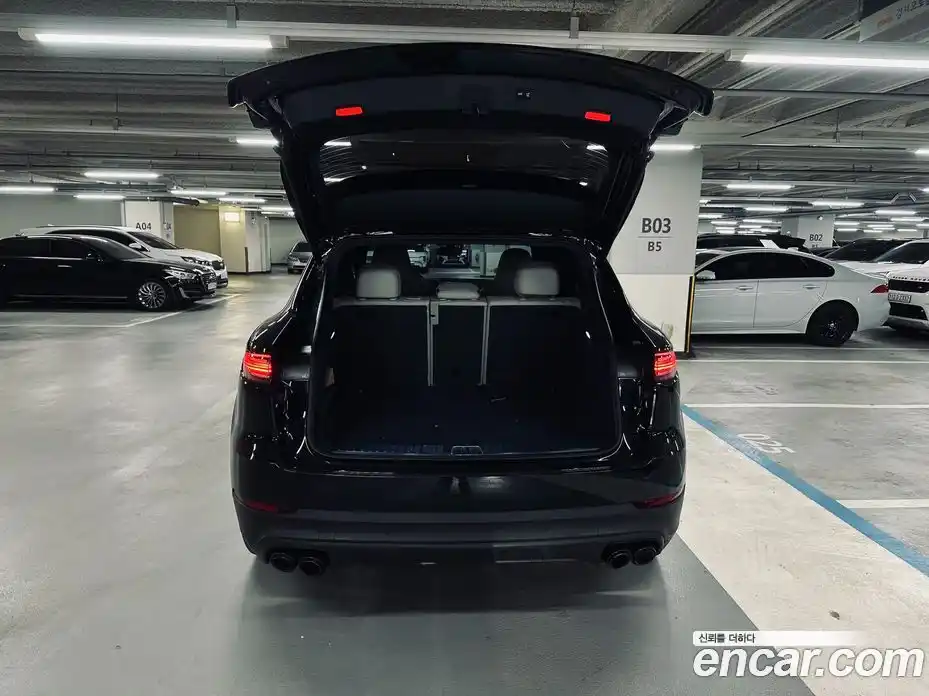 Porsche Cayenne 2021 3.0 Автомат в Москве № 470945, фото 20