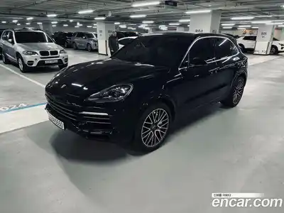 Porsche Cayenne 2021 3.0 Автомат в Москве № 470945, миниатюра 2