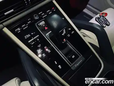 Porsche Cayenne 2021 3.0 Автомат в Москве № 470945, миниатюра 9