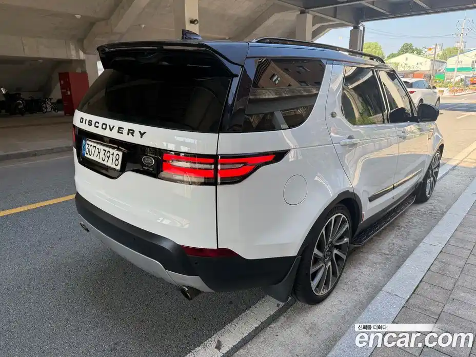 Land Rover Discovery 2017 2.0 Автомат в Москве № 471540, фото 4