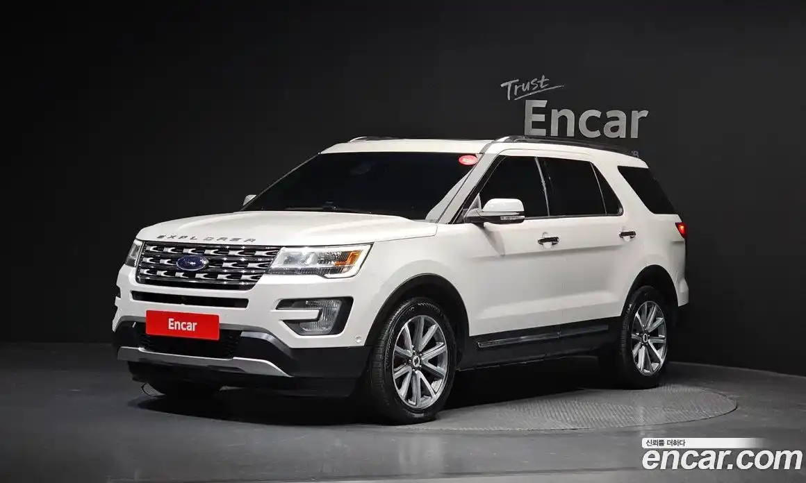 Ford Explorer 2016 2.3 Автомат в Москве № 473542, фото 1