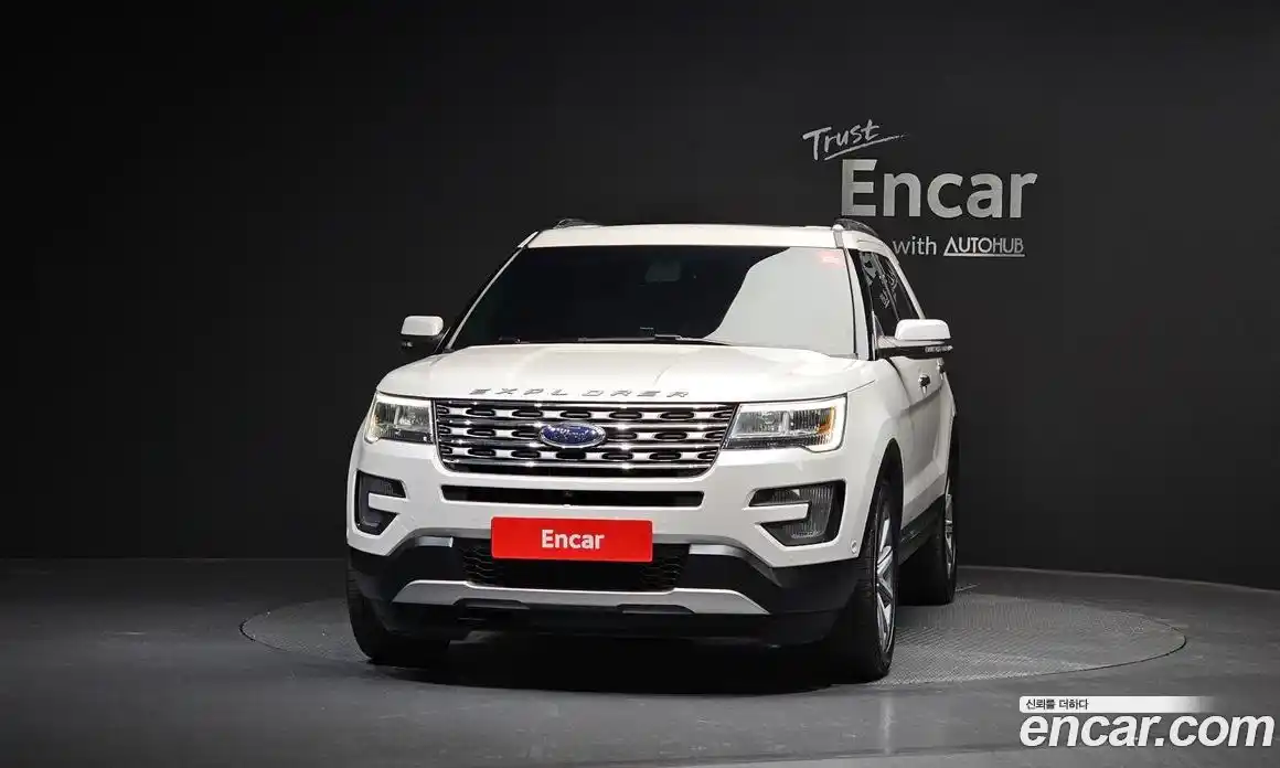 Ford Explorer 2016 2.3 Автомат в Москве № 473542, фото 3