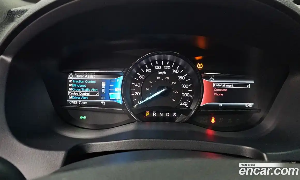 Ford Explorer 2016 2.3 Автомат в Москве № 473542, фото 8