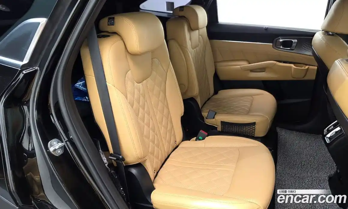 Kia Sorento 2023 1.6 Автомат в Москве № 51595, фото 12