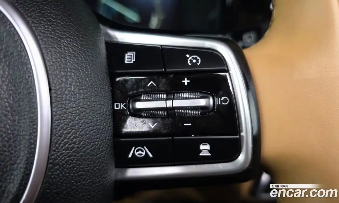 Kia Sorento 2023 1.6 Автомат в Москве № 51595, фото 17