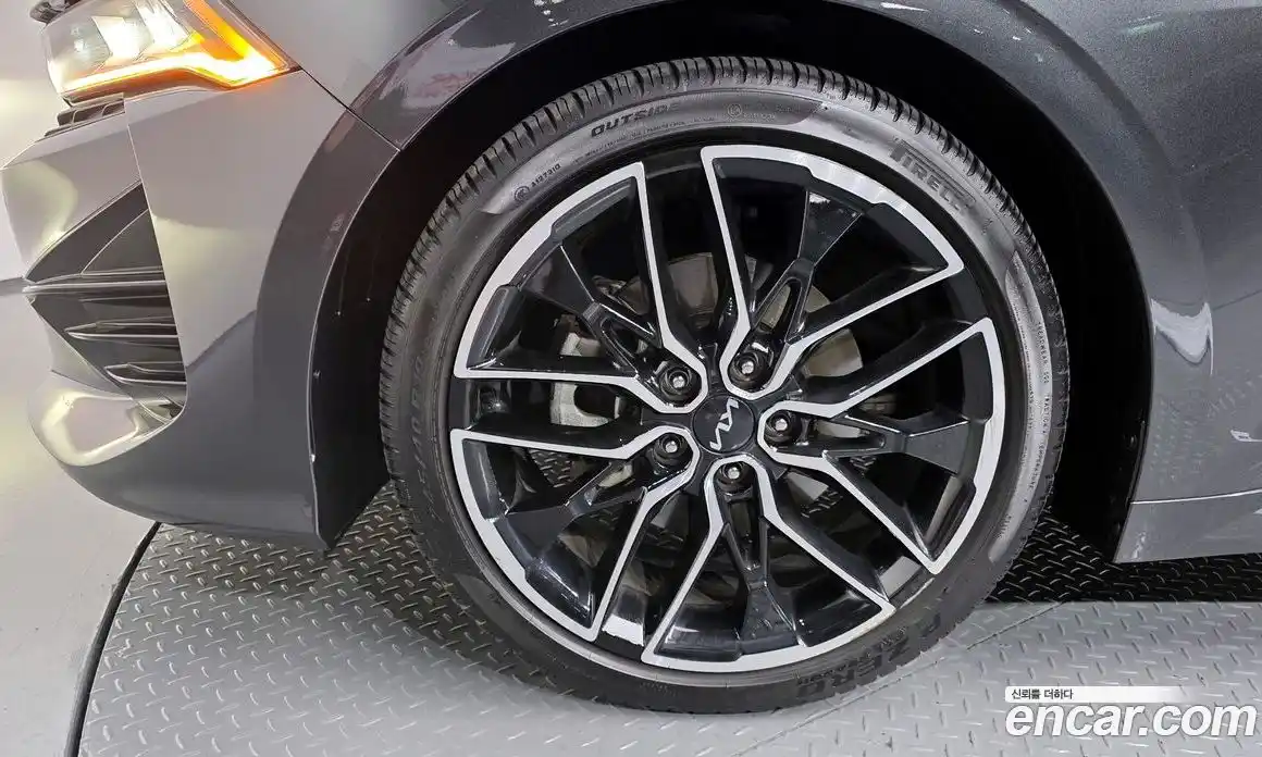 Kia K5 2022 1.6 Автомат в Москве № 55173, фото 17