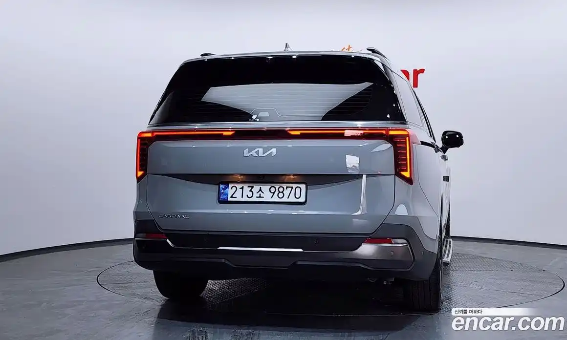 Kia Canival 2024 2.2 Автомат в Москве № 55666, фото 15