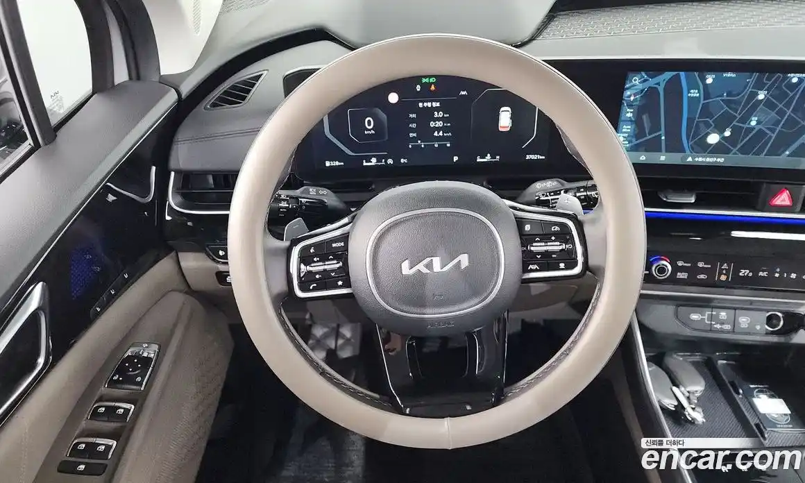 Kia Canival 2024 2.2 Автомат в Москве № 55666, фото 4