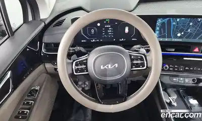 Kia Canival 2024 2.2 Автомат в Москве № 55666, миниатюра 4