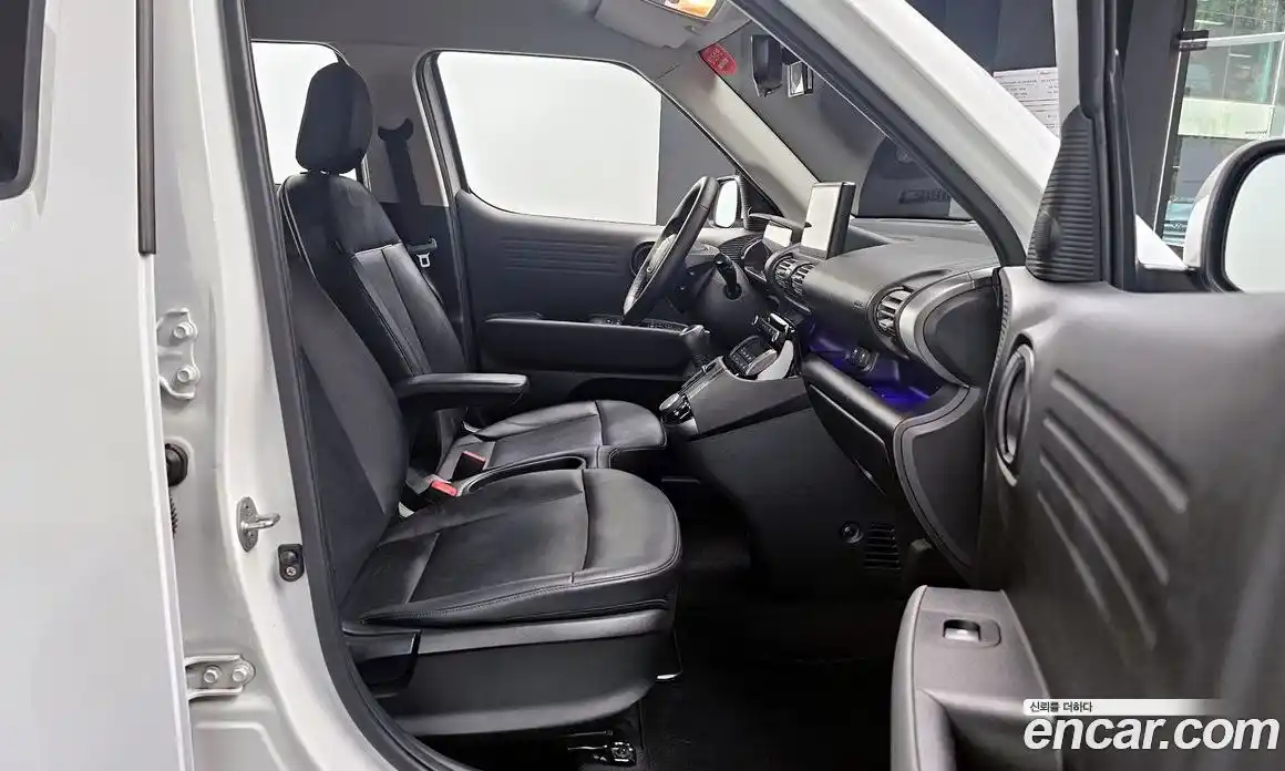 Hyundai Casper 2022 1.0 Автомат в Москве № 5608, фото 12