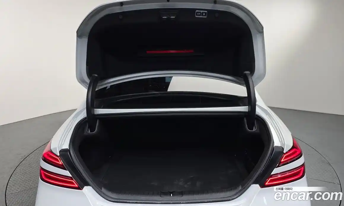 Genesis G70 2022 2.0 Автомат в Москве № 58689, фото 19