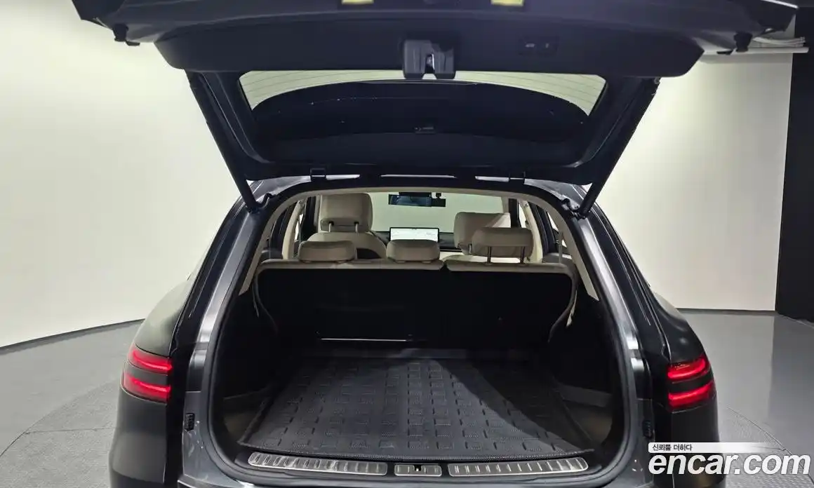 Genesis GV70 2023 2.5 Автомат в Москве № 58918, фото 16