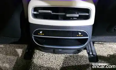 Genesis GV70 2023 2.5 Автомат в Москве № 58918, миниатюра 9