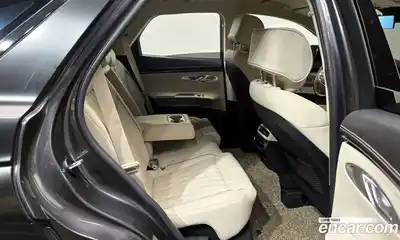 Genesis GV70 2023 2.5 Автомат в Москве № 58918, миниатюра 10