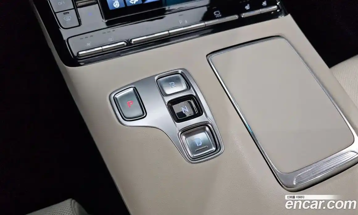 Hyundai Grandeur 2022 2.5 Автомат в Москве № 8342, фото 7