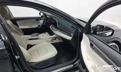 Hyundai Grandeur 2022 2.5 Автомат в Москве № 8342, миниатюра 8