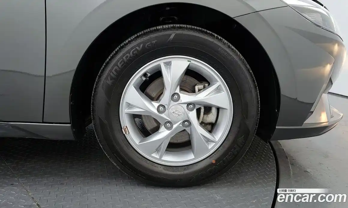 Hyundai Avante 2022 1.6 Автомат в Москве № 92182, фото 17