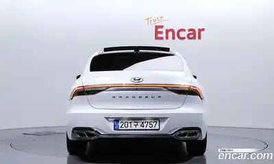 Hyundai Grandeur 2023 2.5 Автомат в Москве № 9284, миниатюра 10