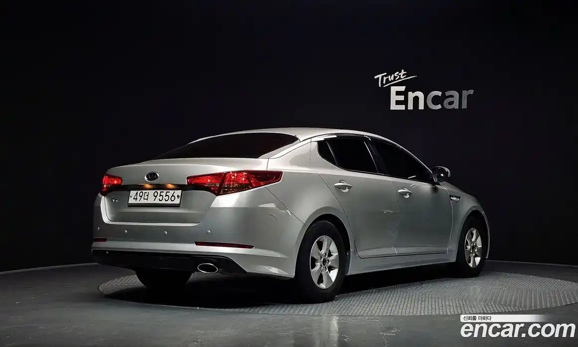 Kia K5 2013 2.0 Автомат в Москве № 96442, фото 2