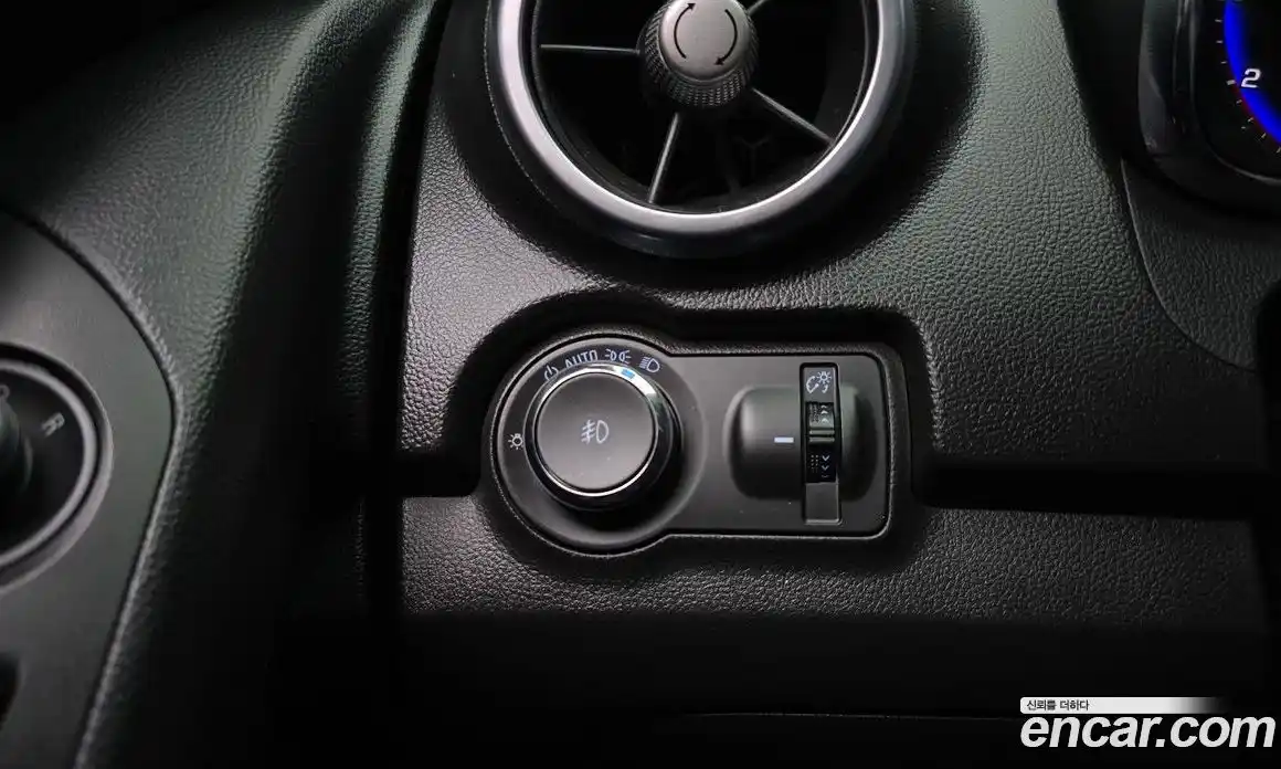 Chevrolet Trax 2016 1.6 Автомат в Москве № 103722, фото 13