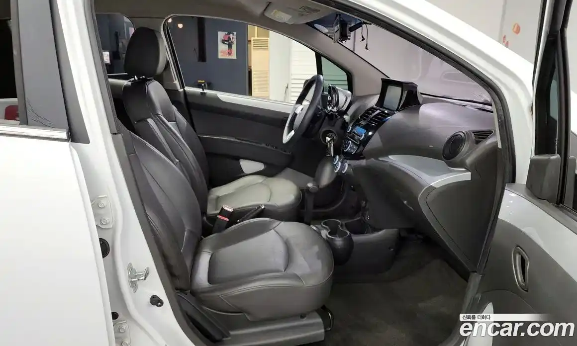 Chevrolet Spark 2014 1.0 Автомат в Москве № 103840, фото 18