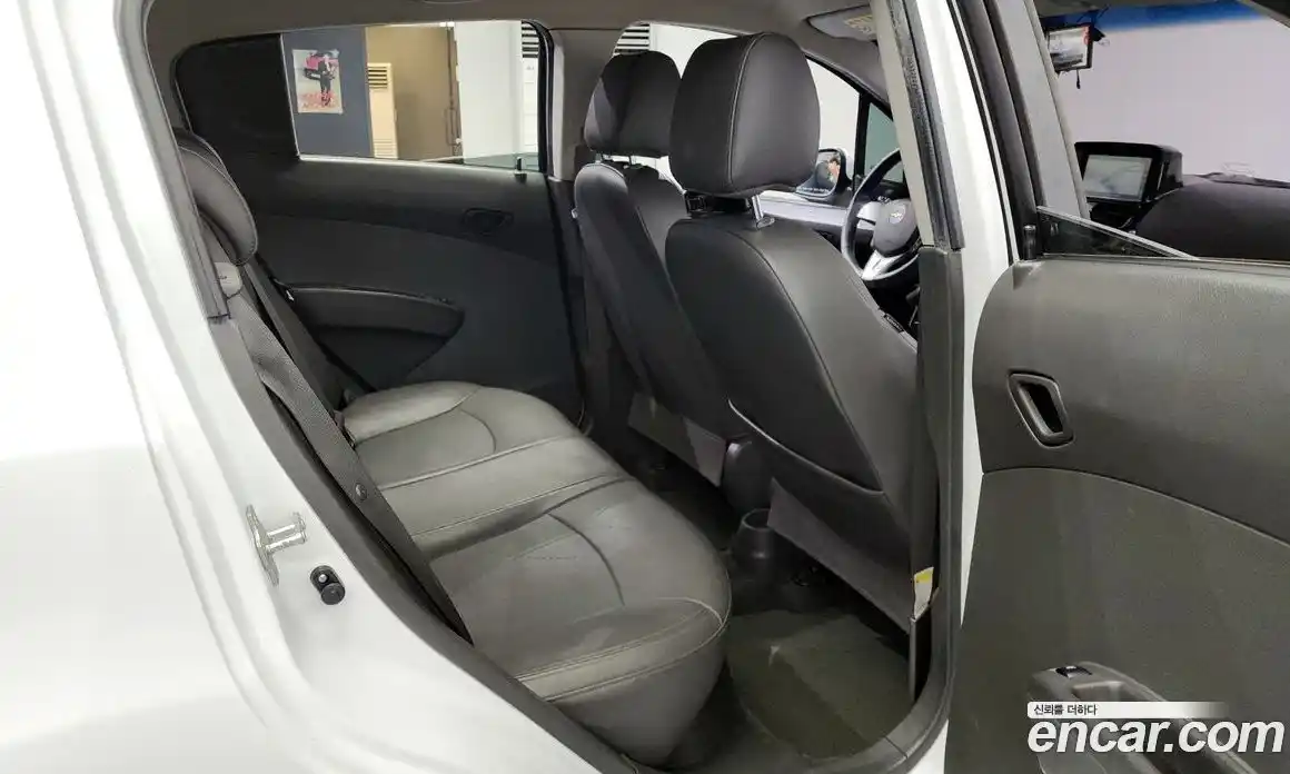 Chevrolet Spark 2014 1.0 Автомат в Москве № 103840, фото 19