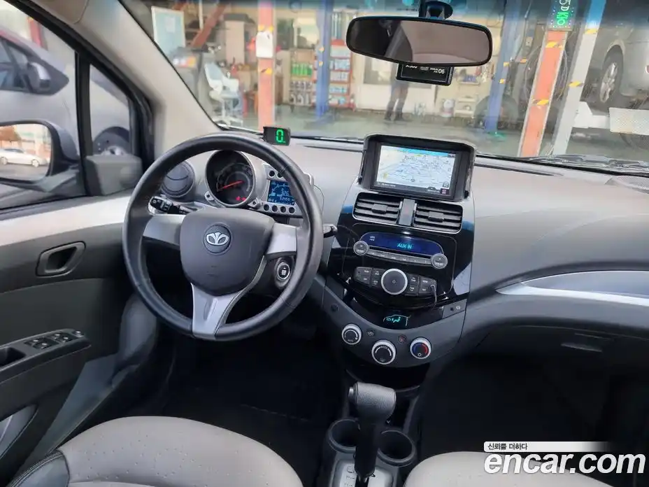 Chevrolet Matiz 2010 1.0 Автомат в Москве № 104608, фото 13