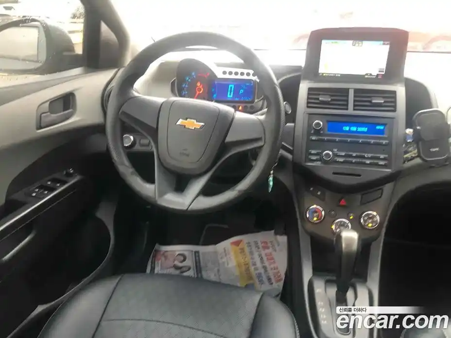 Chevrolet Aveo 2014 1.6 Автомат в Москве № 104612, фото 3