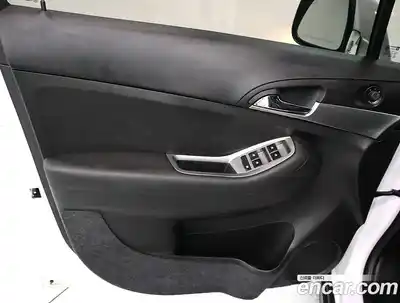 Chevrolet Orlando 2017 2.0 Автомат в Москве № 104614, миниатюра 7