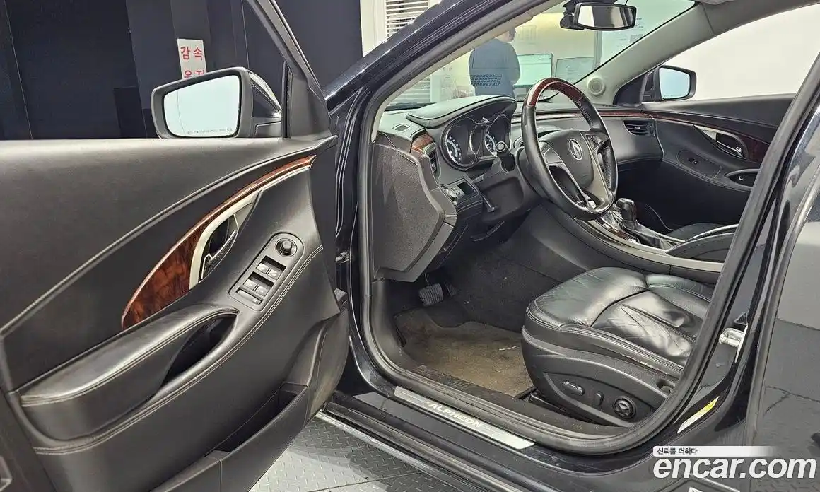 Chevrolet Alpheon 2011 2.4 Автомат в Москве № 105533, фото 10