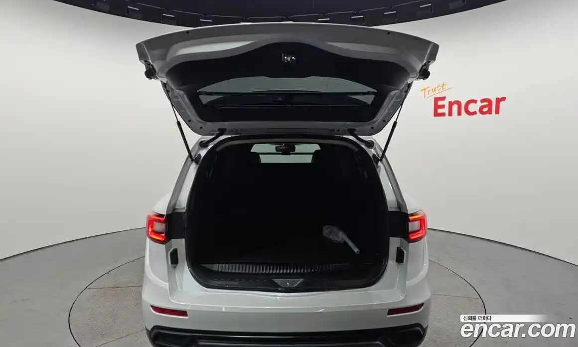 Renault QM6 2024 2.0 Автомат в Москве № 106272, фото 19