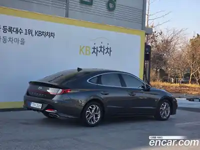 Hyundai Sonata 2021 1.6 Автомат в Москве № 10659, миниатюра 2