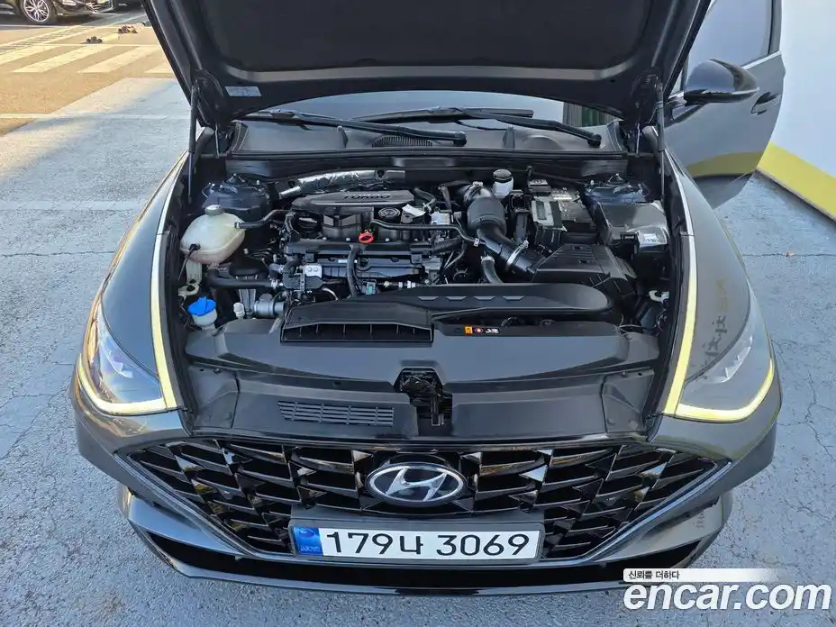 Hyundai Sonata 2021 1.6 Автомат в Москве № 10659, фото 6