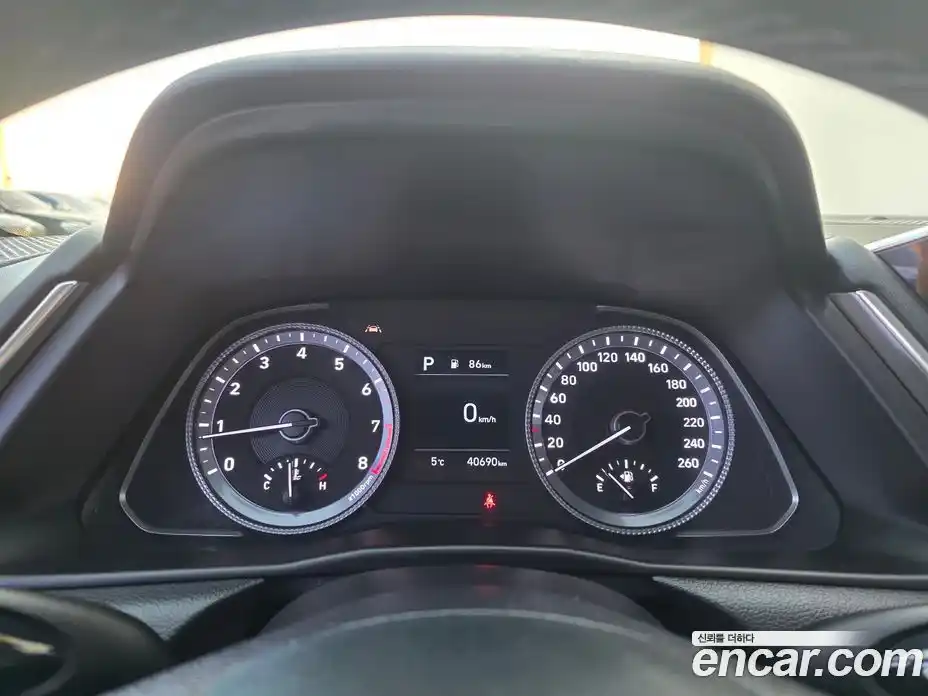 Hyundai Sonata 2021 1.6 Автомат в Москве № 10659, фото 9