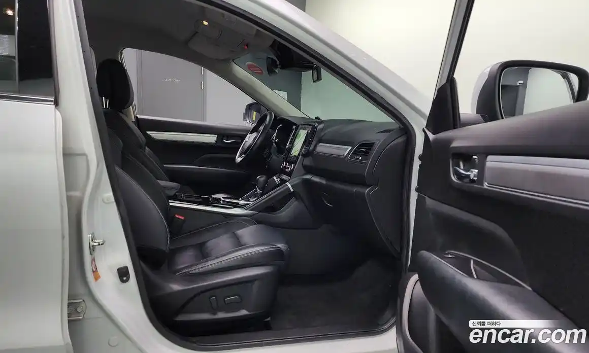 Renault QM6 2021 2.0 Автомат в Москве № 107248, фото 12